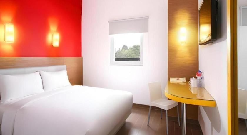 Amaris Hotel La Codefin Kemang Jacarta Exterior foto