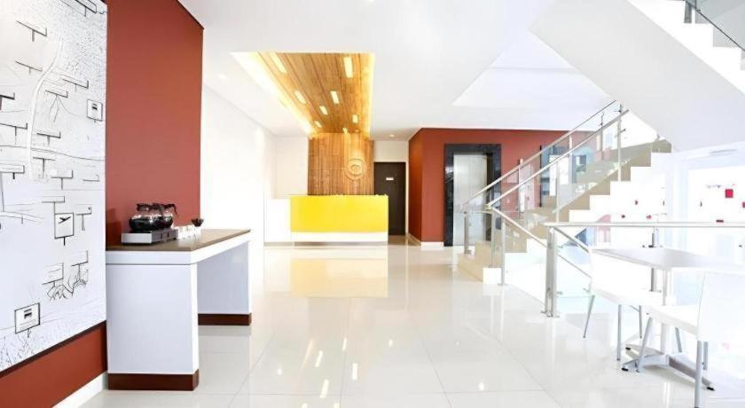Amaris Hotel La Codefin Kemang Jacarta Exterior foto
